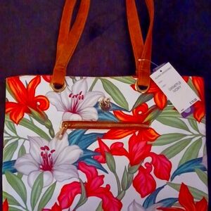 Gloria Vanderbilt floral tote NWT